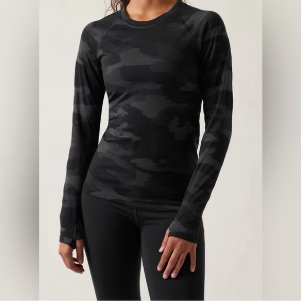 Athleta Momentum Seamless Camo Top